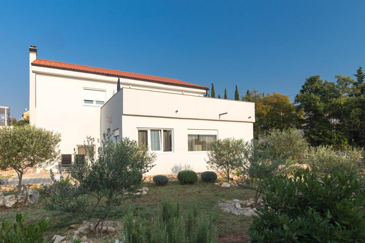 Apartment Dajana Pinezici  Exterior photo